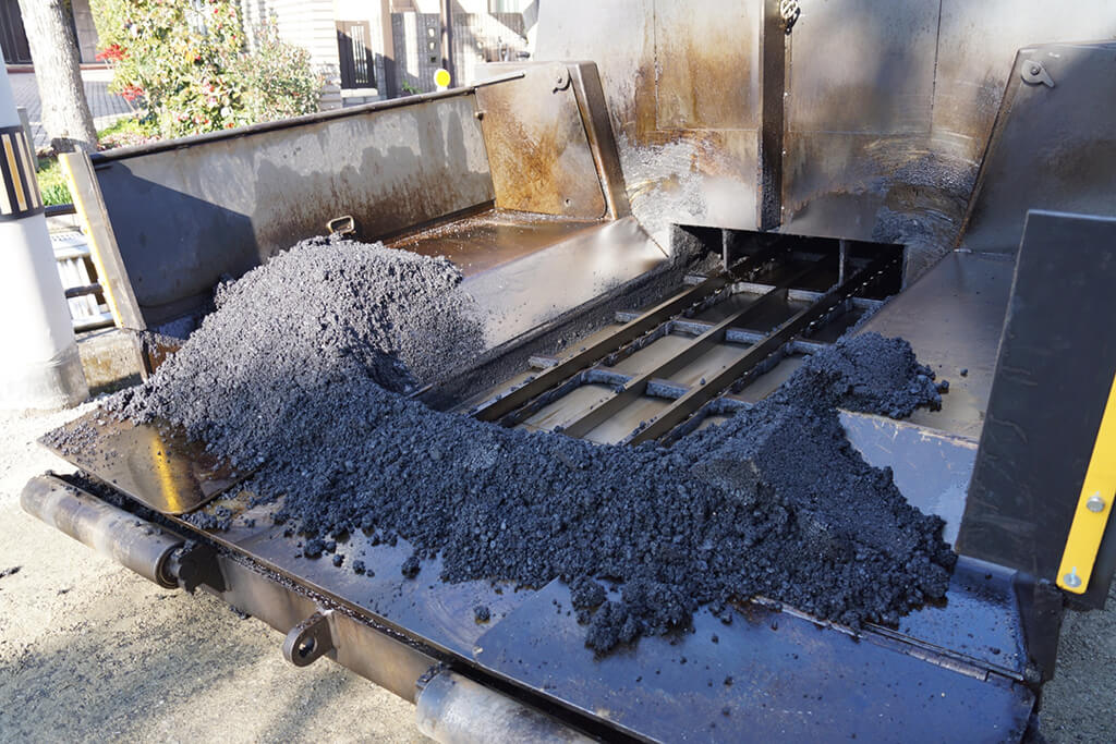 アスファルト舗装工事業務