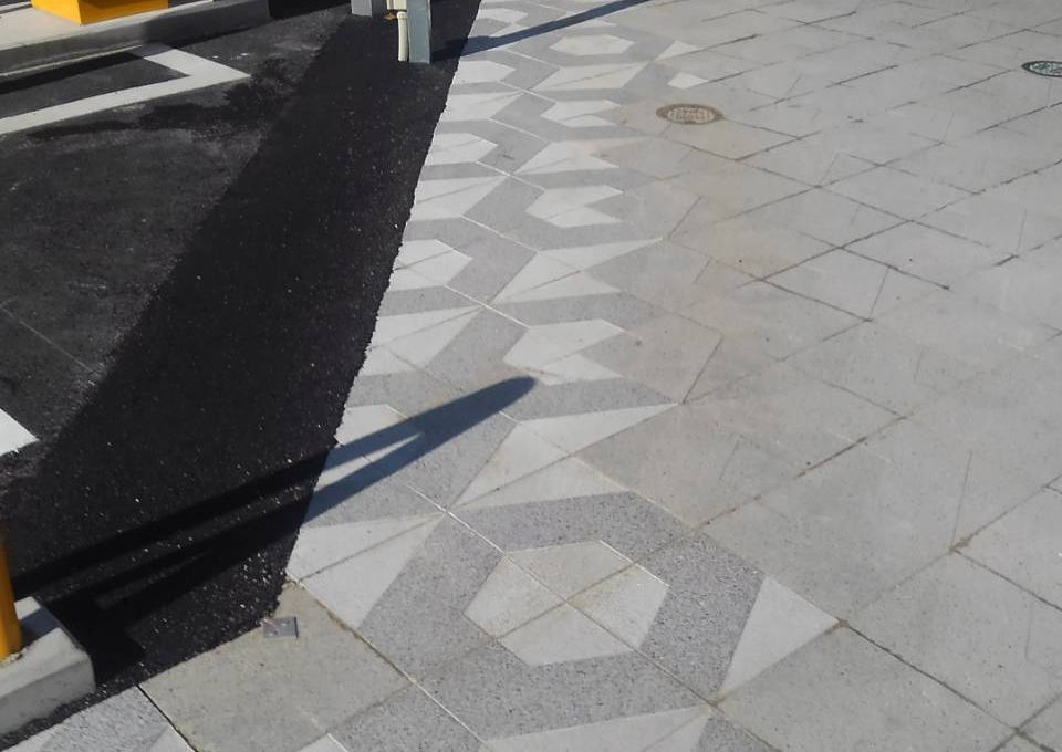 インターロッキングブロック