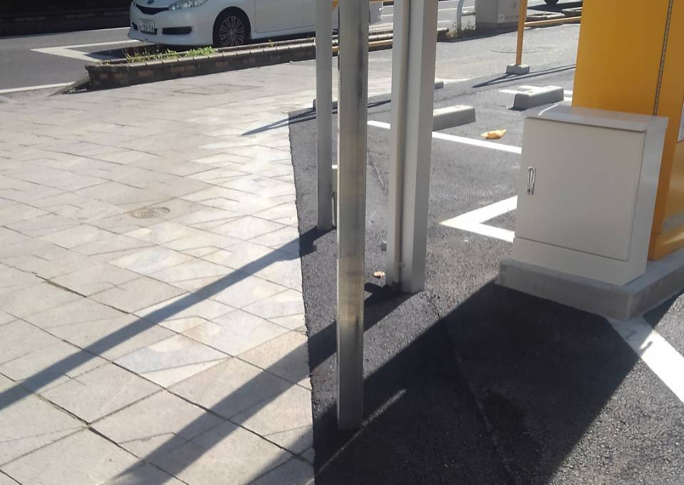 インターロッキングブロック